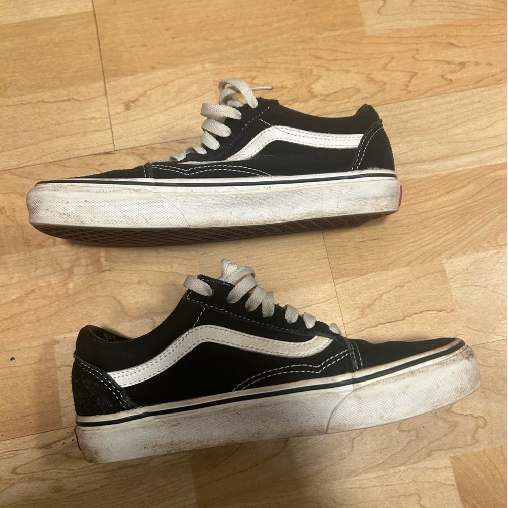 VANS Old Skool Black & White Shoes